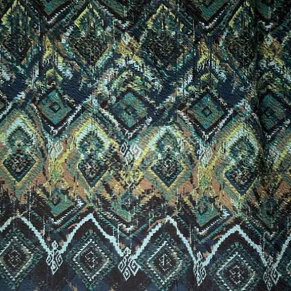 J. Jill Boho textured Knit,Stretch,Midi Skirt,70% cotton,lined,emerald green - Picture 3 of 6